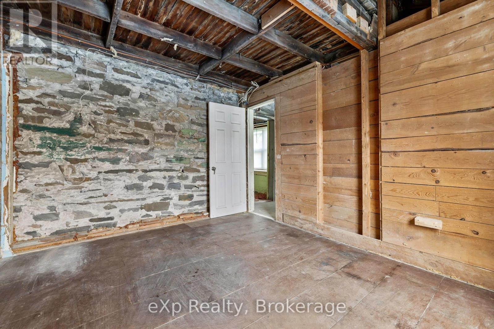 47 William Street Property Photo 46