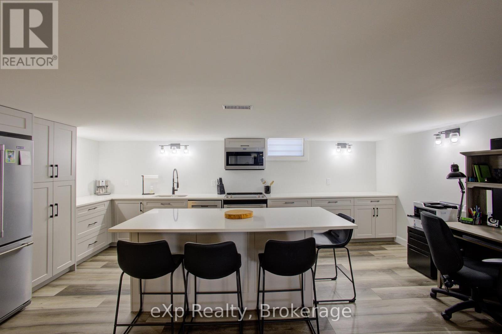 156 Sparling Street Property Photo 28