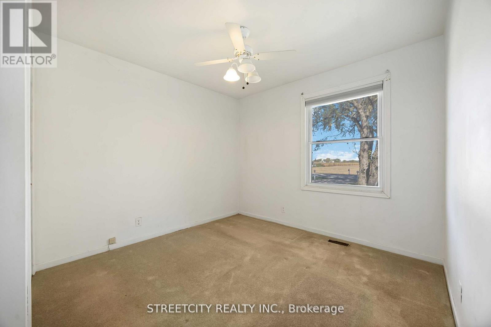 4767 St. Clair Parkway Property Photo 26