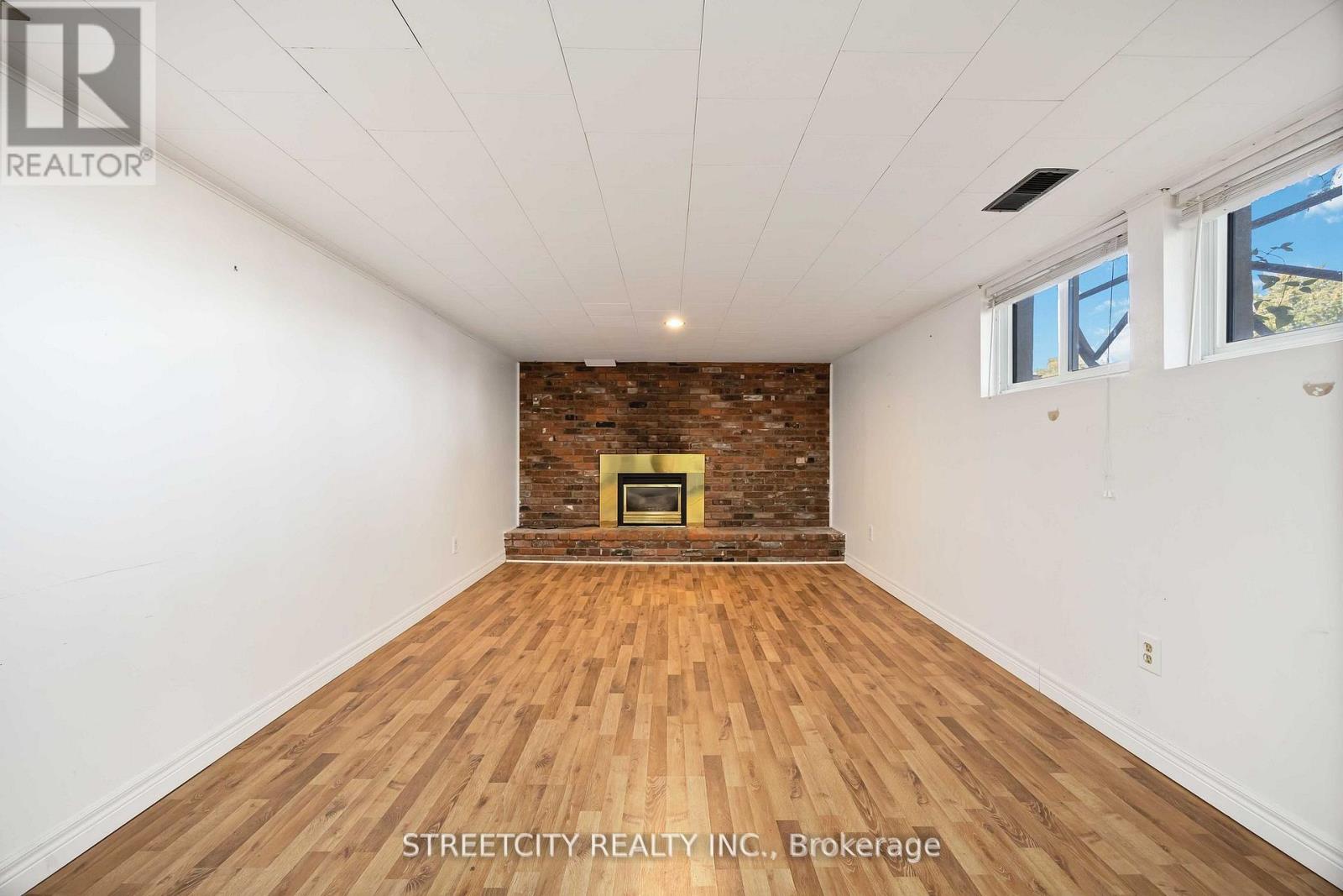 4767 St. Clair Parkway Property Photo 30