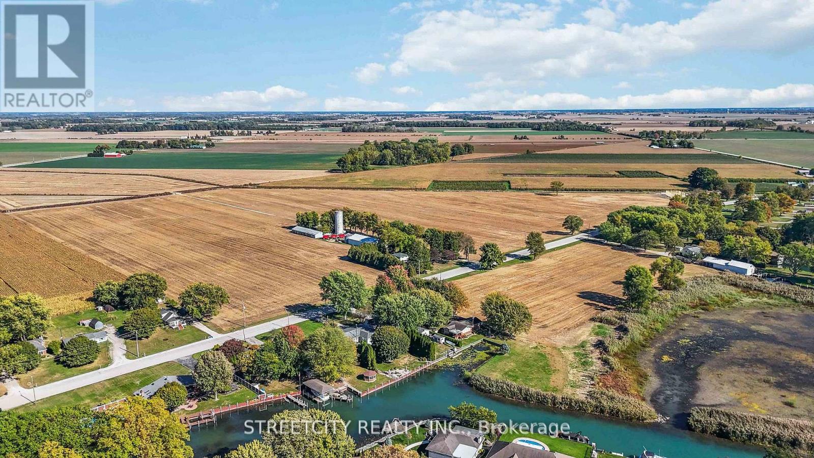 4767 St. Clair Parkway Property Photo 40