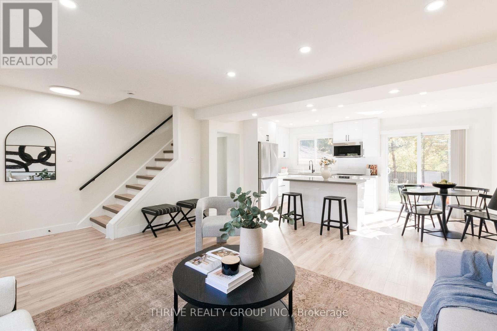 137 Pawnee Road Property Photo 2