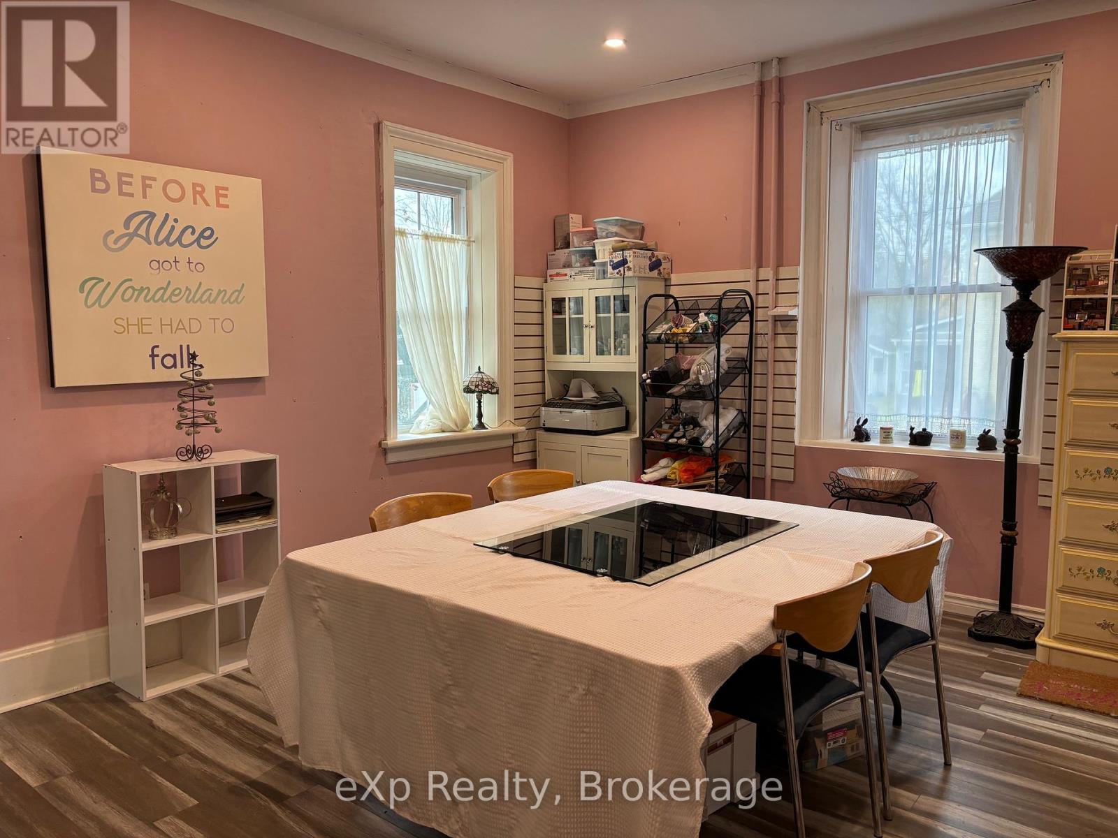 16 Peter Street Property Photo 20