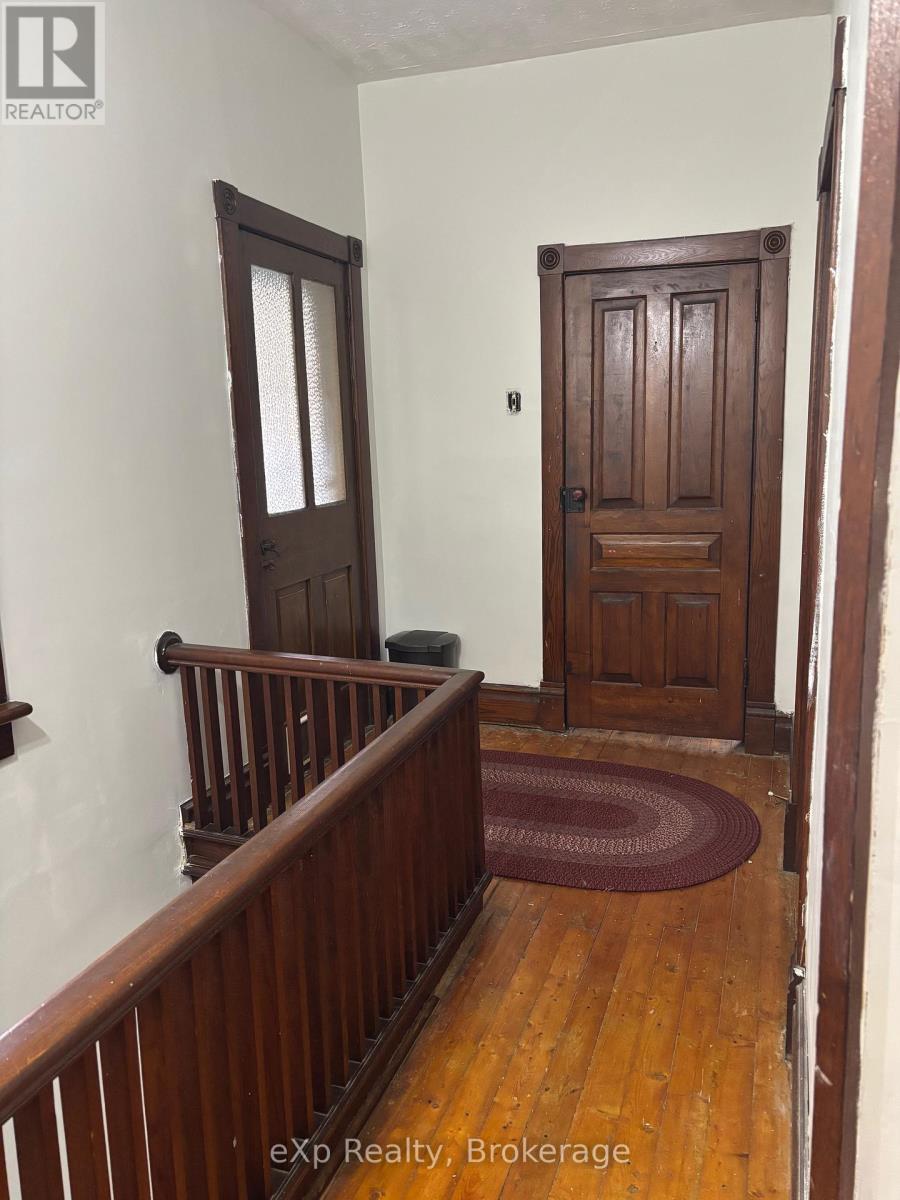 16 Peter Street Property Photo 31