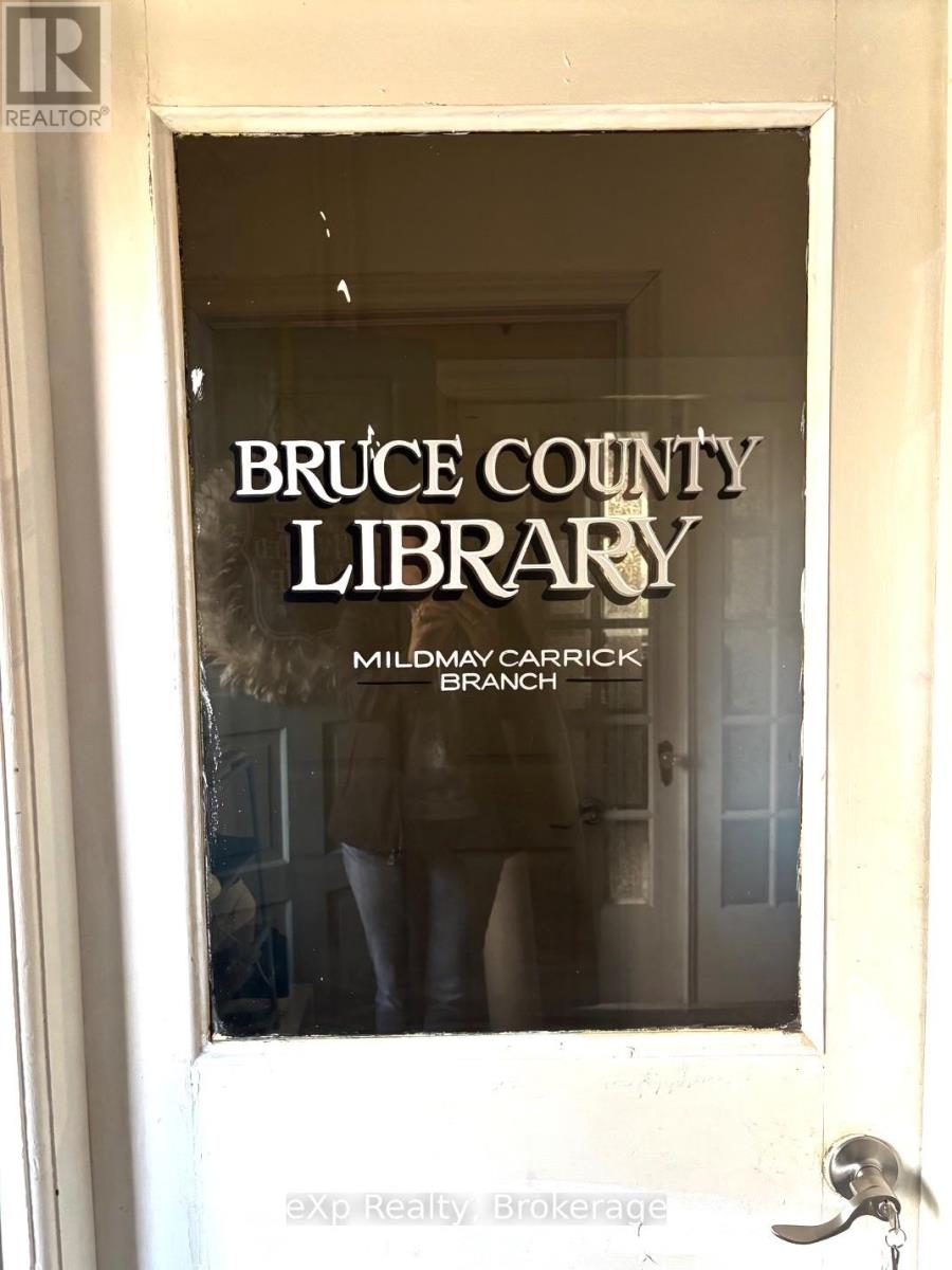 16 Peter Street Property Photo 47