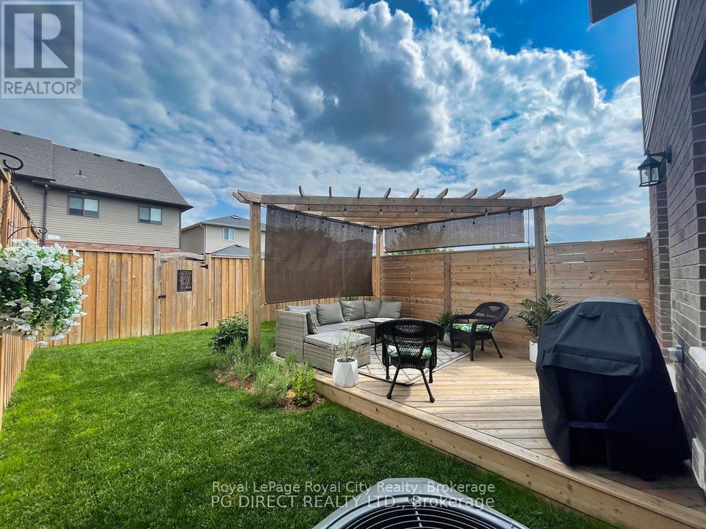 35 Wideman Boulevard #1 Property Photo 18