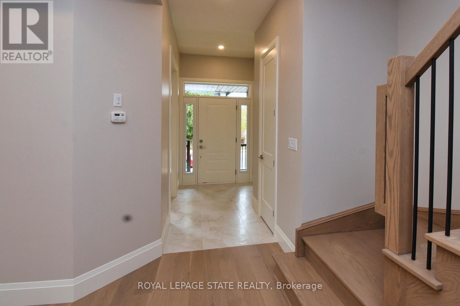 279 Hess Street Property Photo 3