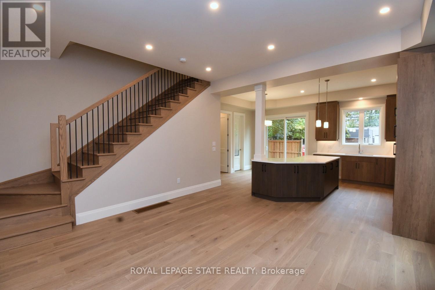 279 Hess Street Property Photo 6