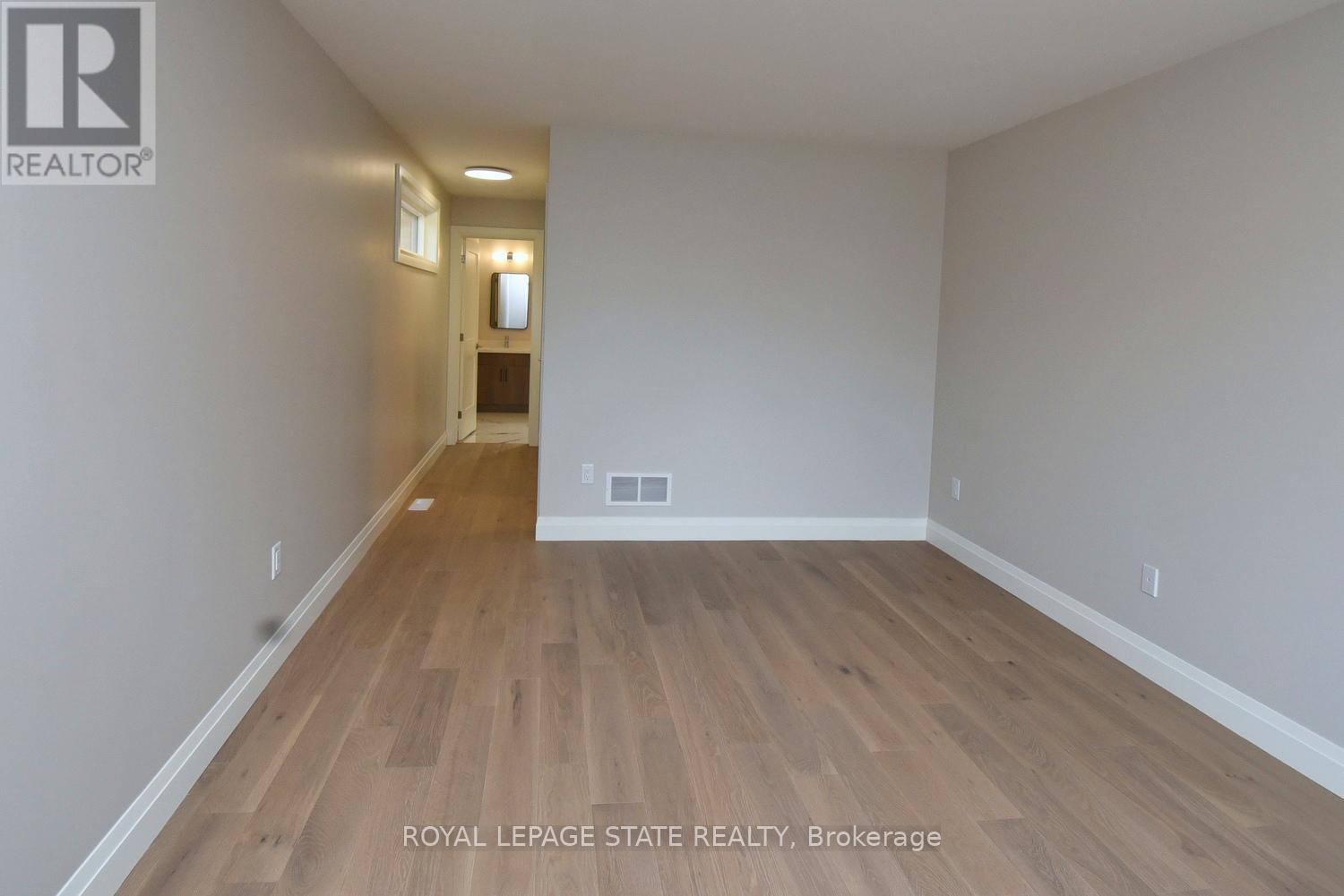 279 Hess Street Property Photo 25