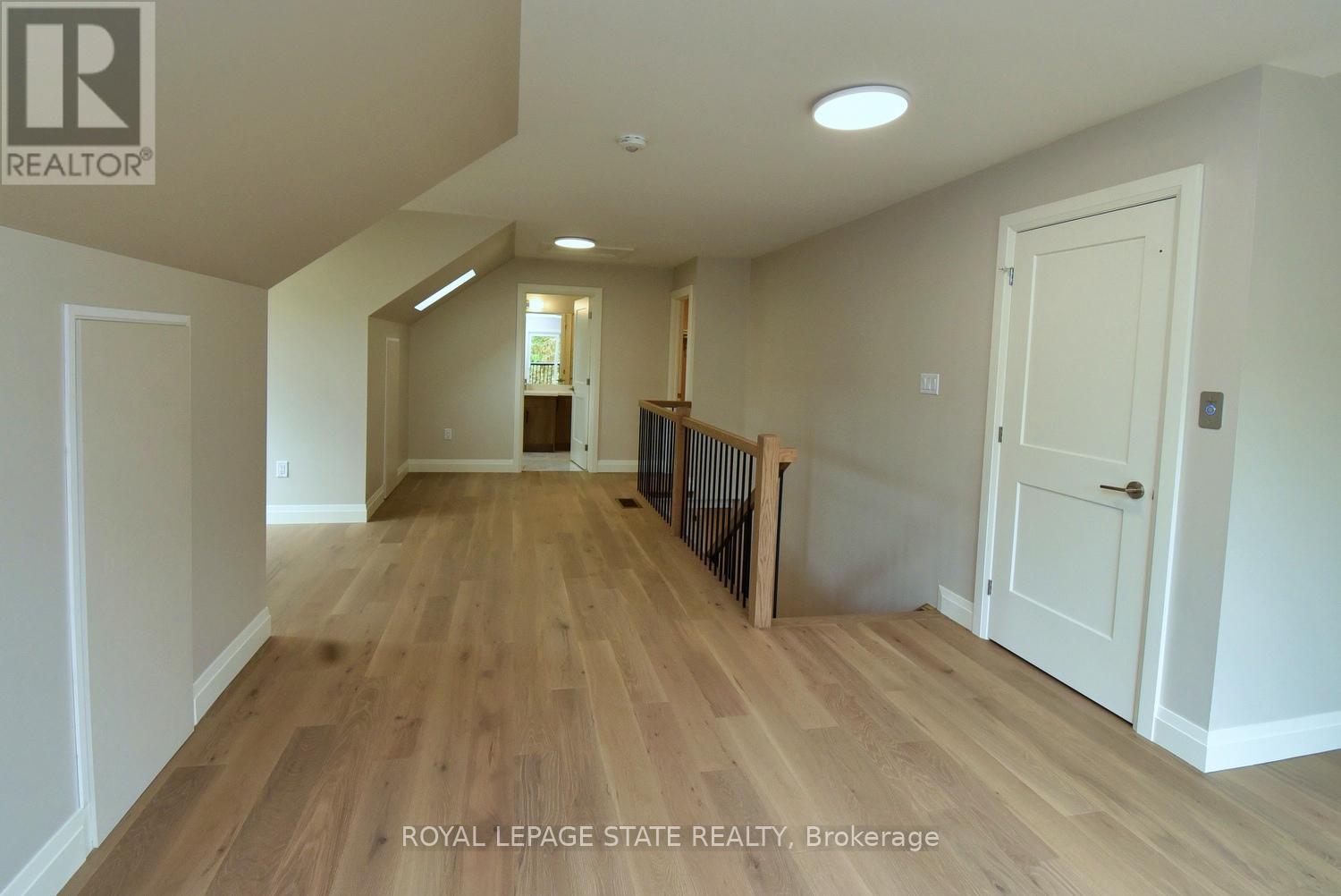 279 Hess Street Property Photo 39