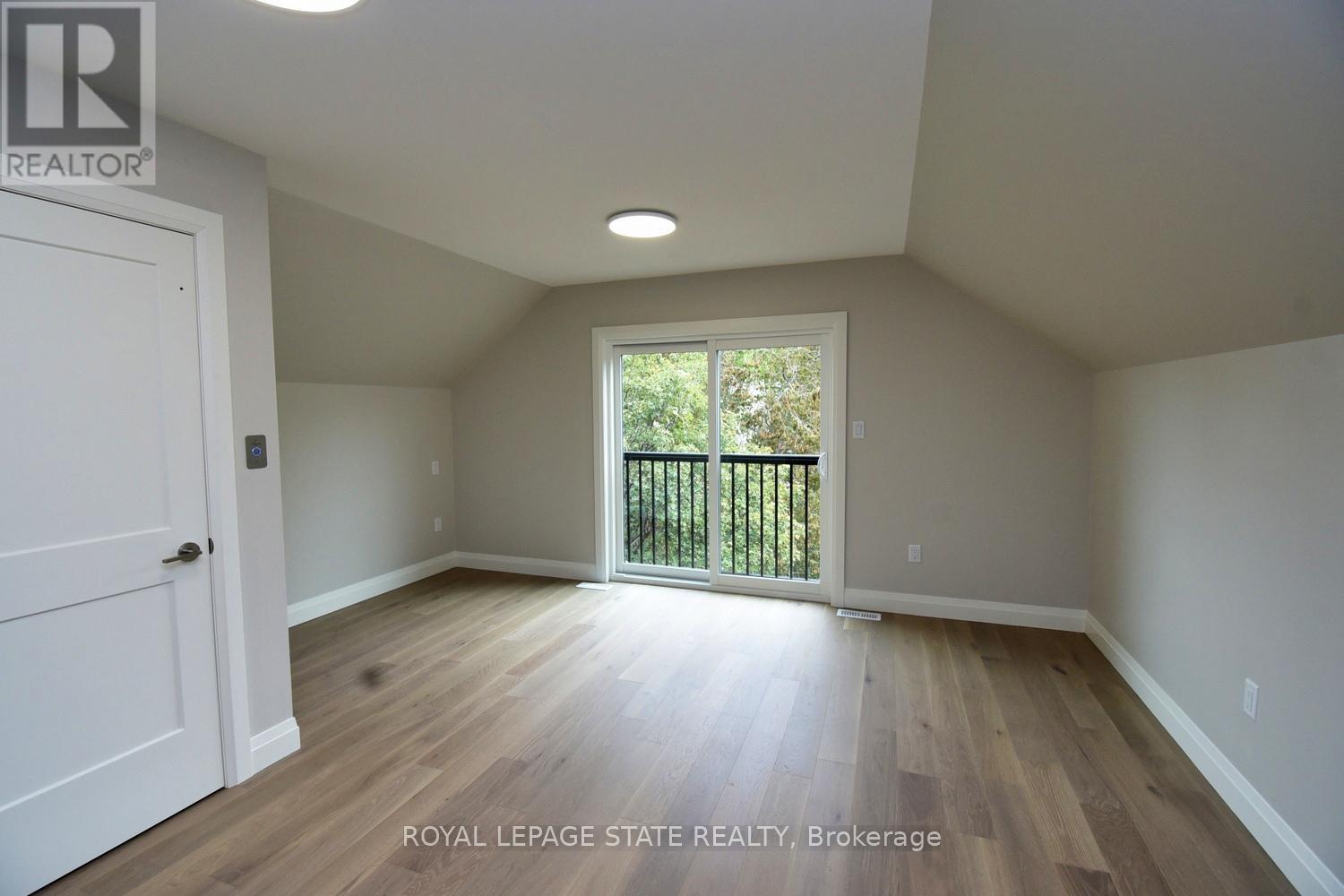 279 Hess Street Property Photo 44