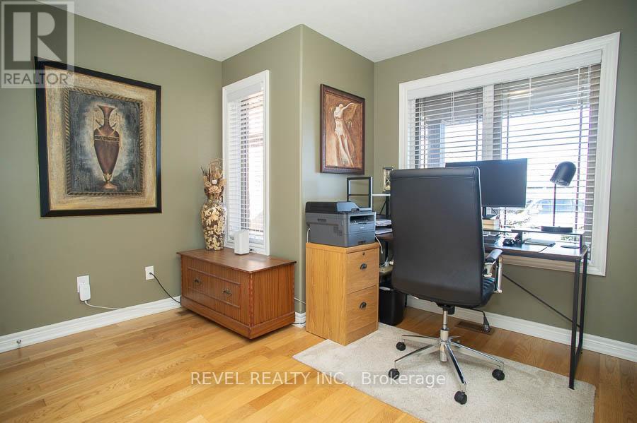 9 Davey Court Property Photo 5