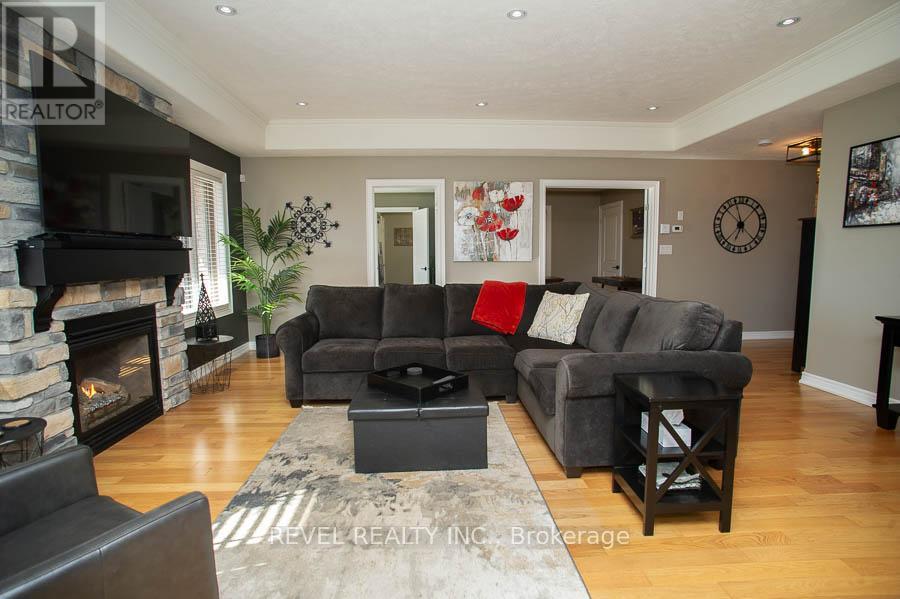 9 Davey Court Property Photo 10