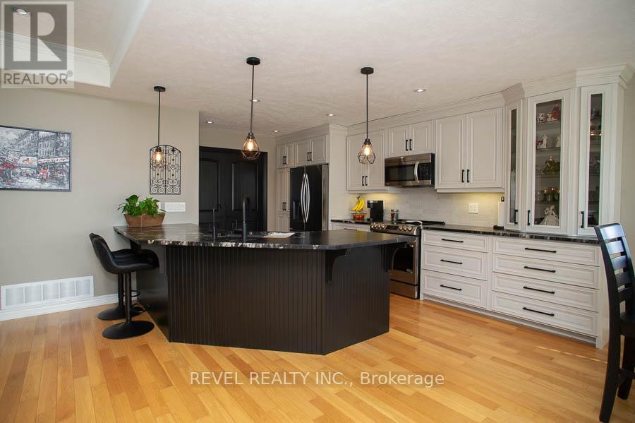 9 Davey Court Property Photo 11