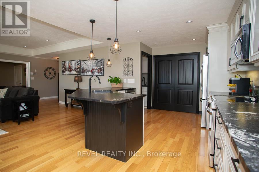 9 Davey Court Property Photo 12