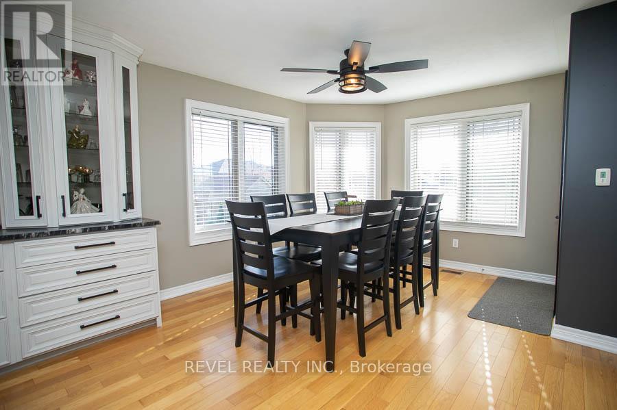 9 Davey Court Property Photo 16