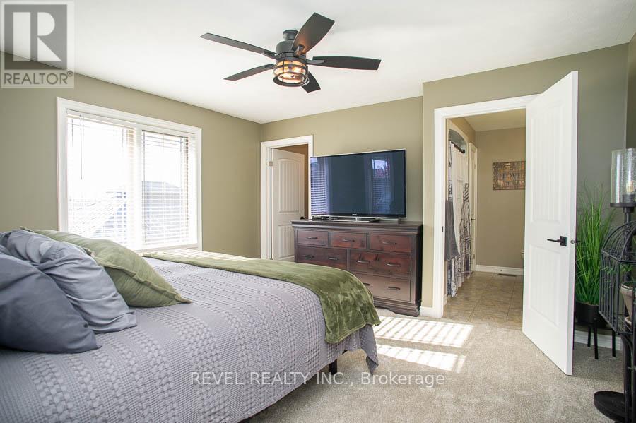 9 Davey Court Property Photo 20