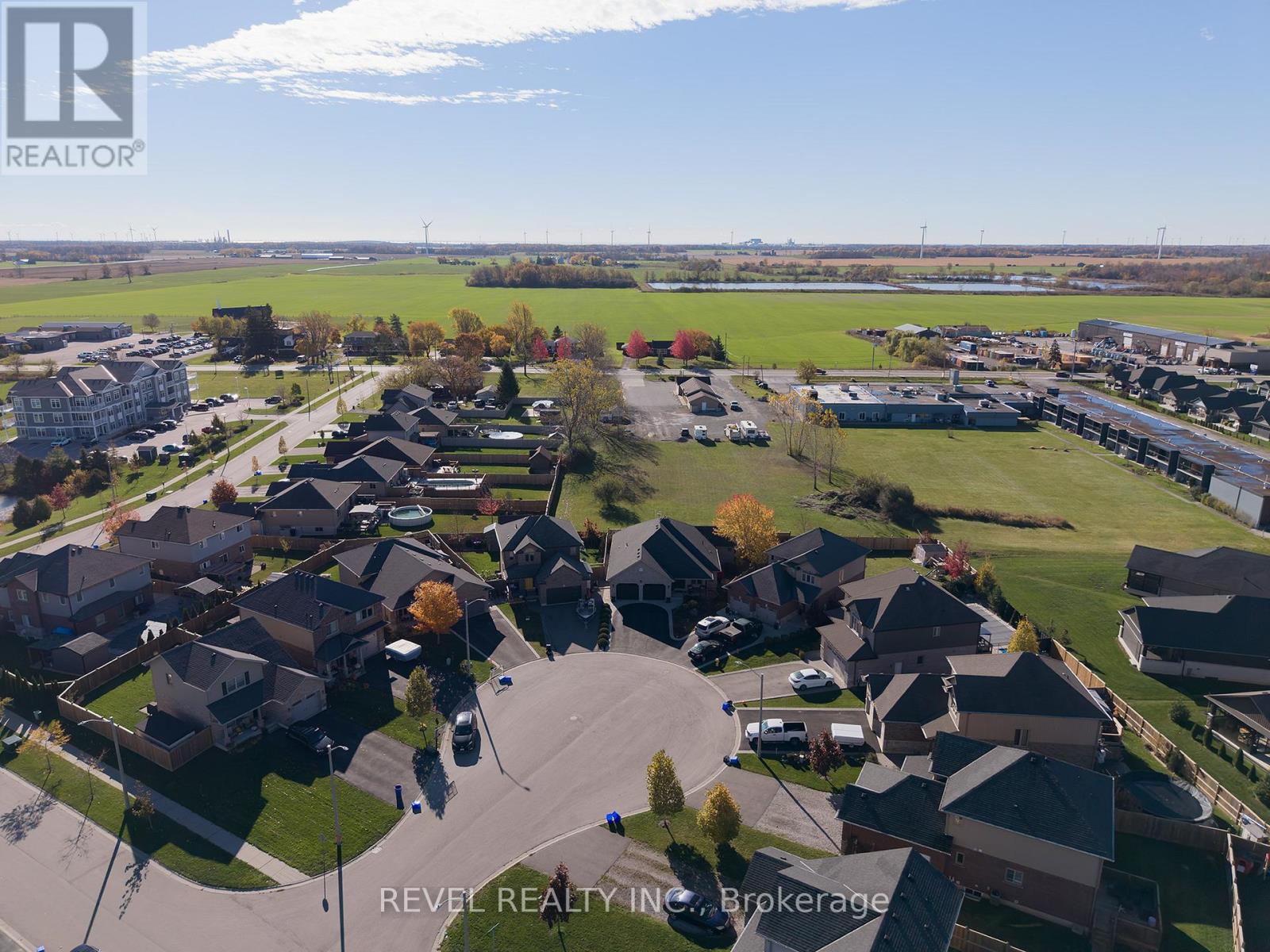 9 Davey Court Property Photo 44