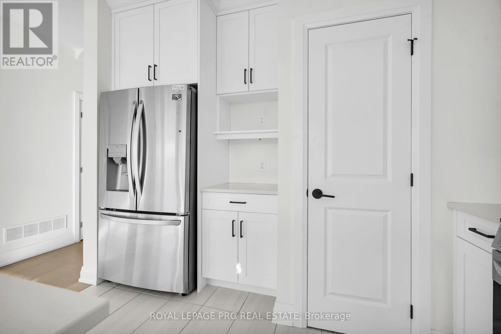 649 Tull Street Property Photo 13