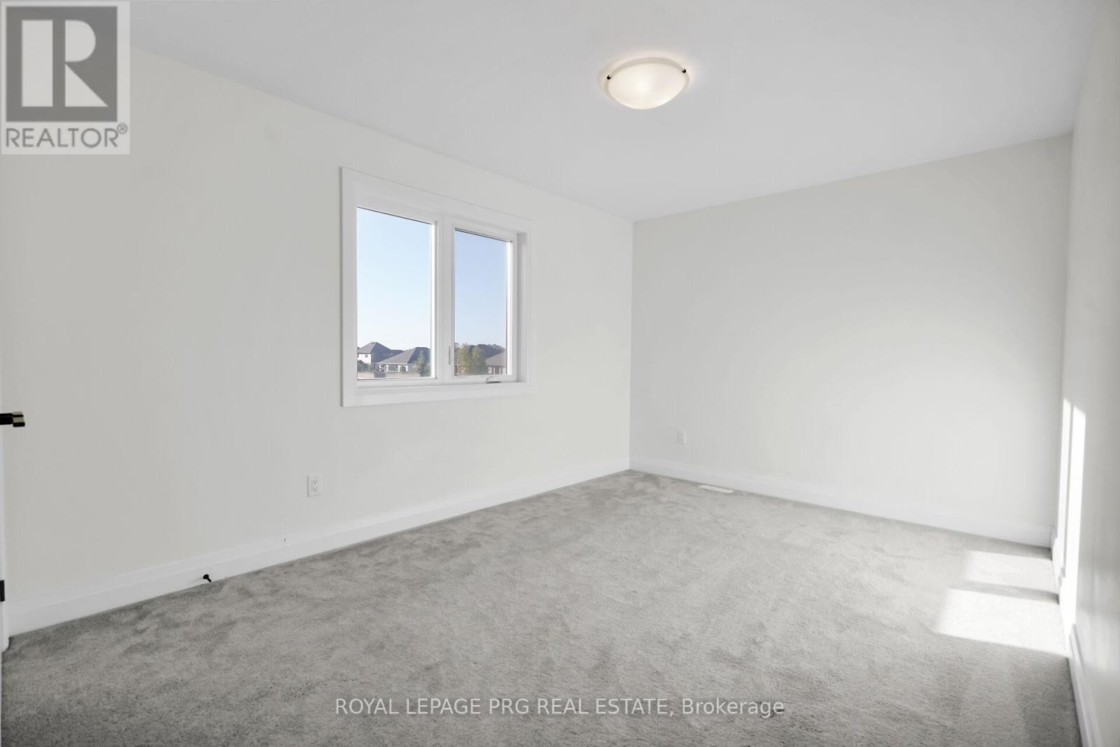 649 Tull Street Property Photo 32