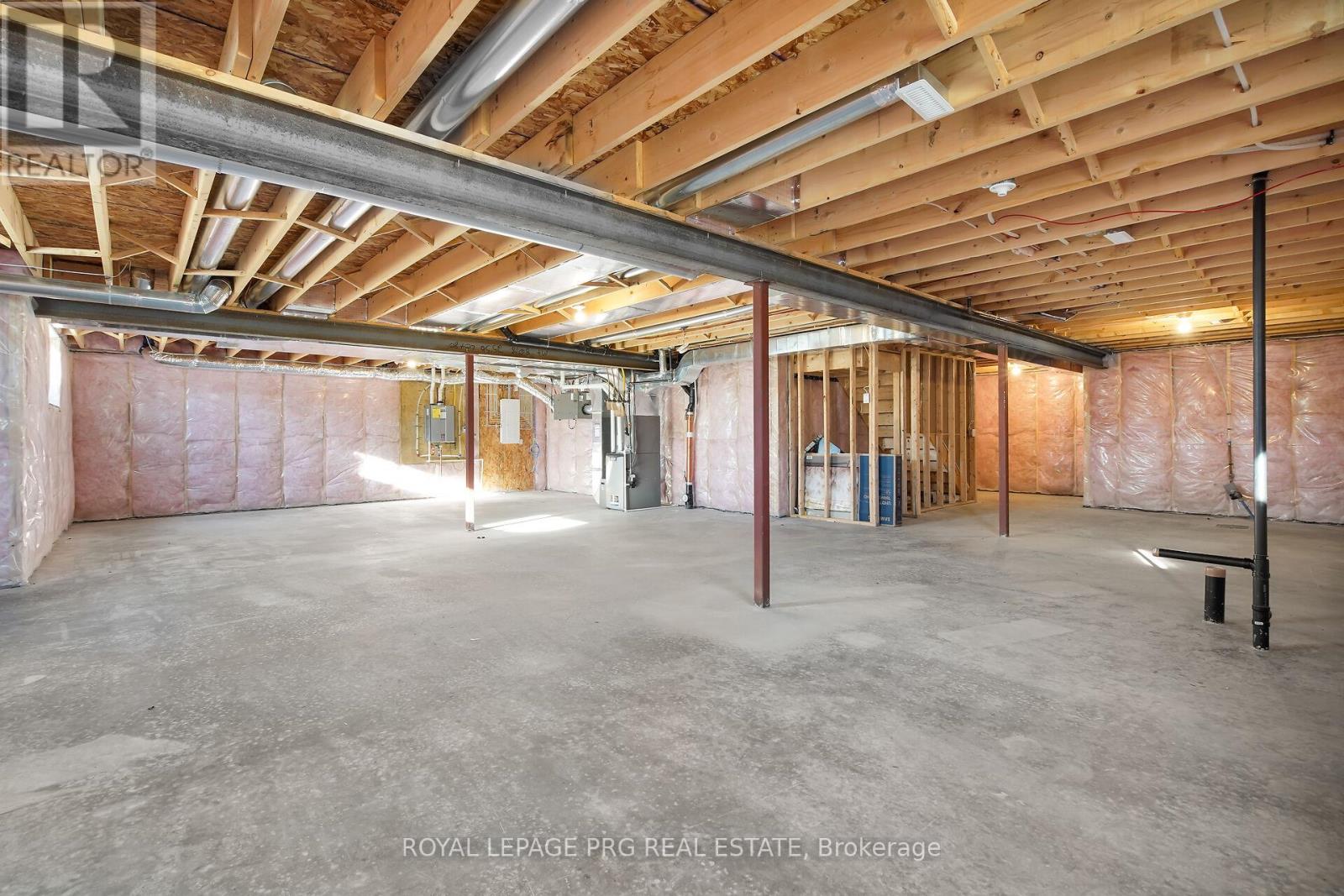 649 Tull Street Property Photo 38