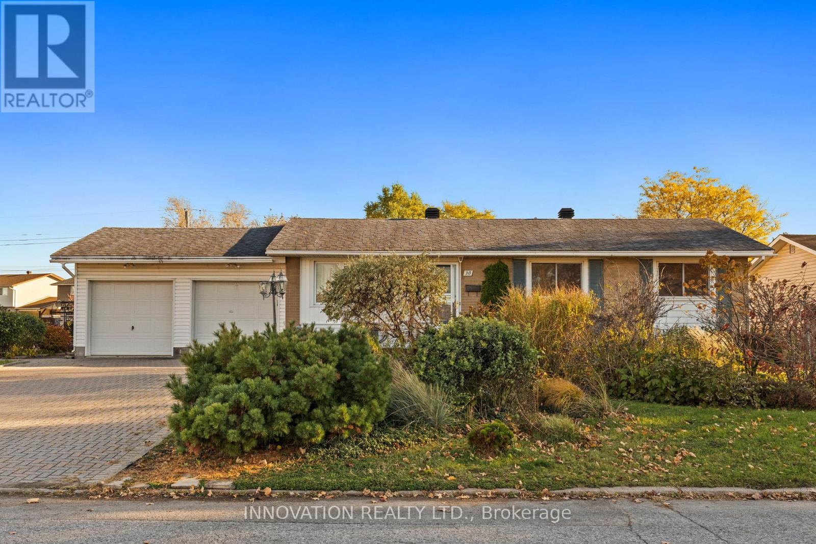 30 Oakview Avenue Property Photo 1