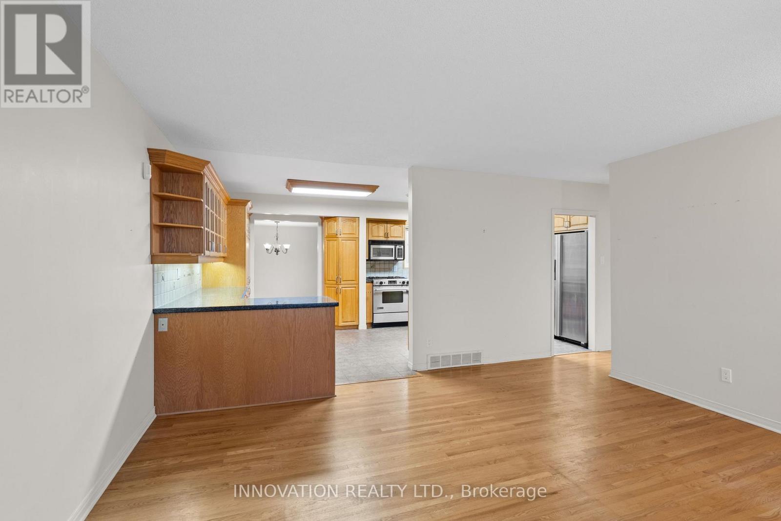 30 Oakview Avenue Property Photo 9