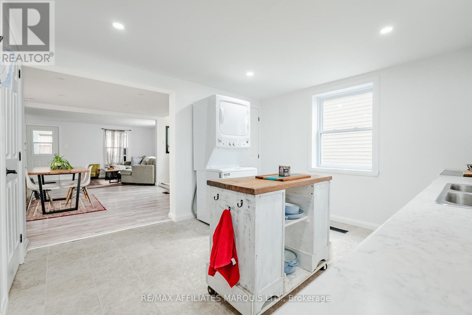 140 Adolphus Street Property Photo 7