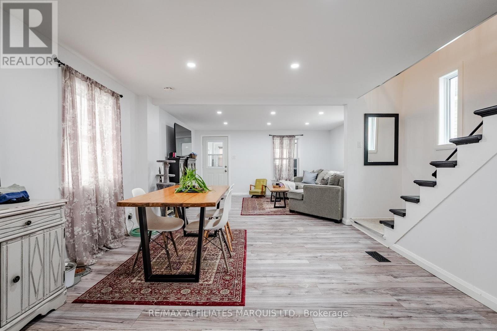 140 Adolphus Street Property Photo 9