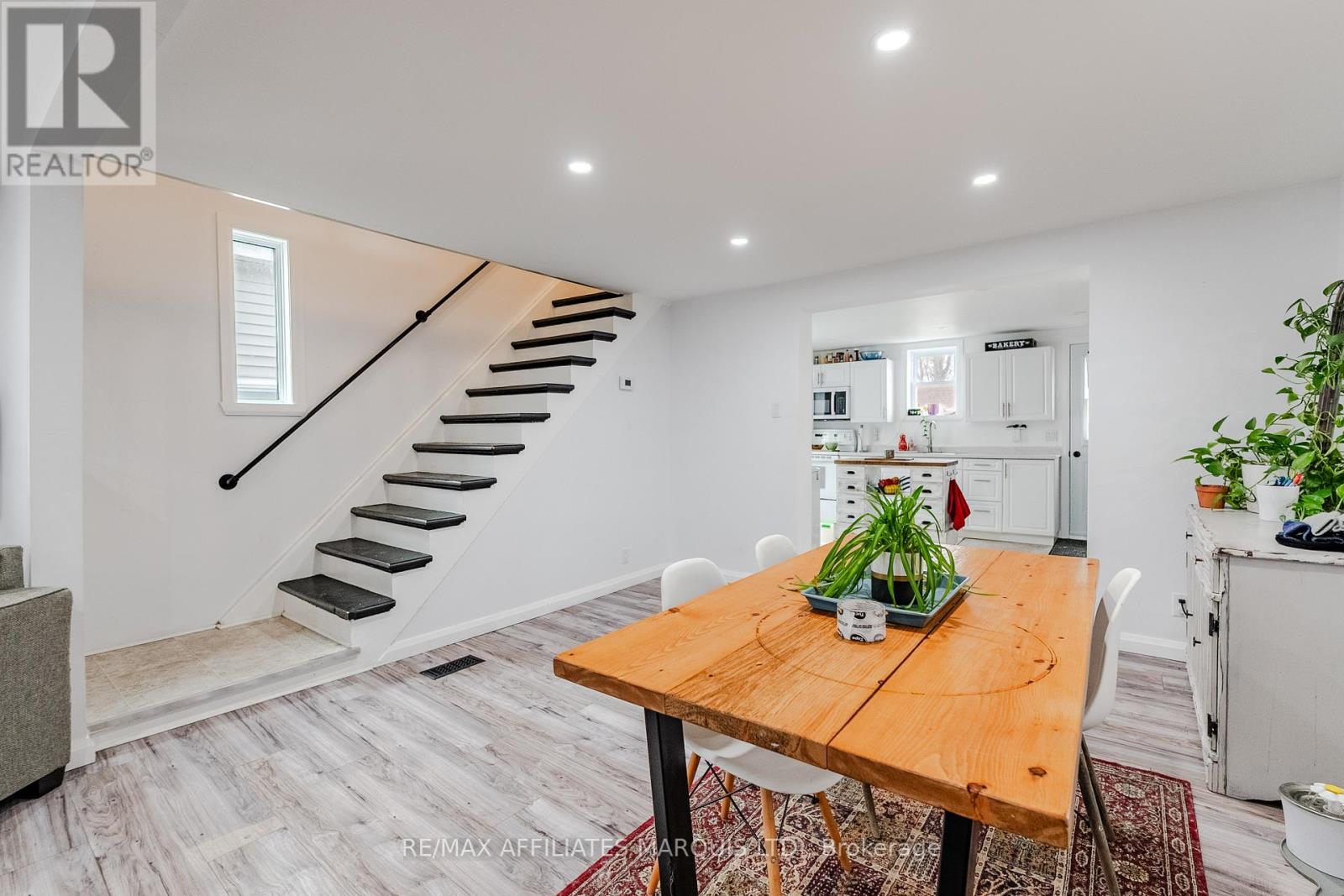 140 Adolphus Street Property Photo 10