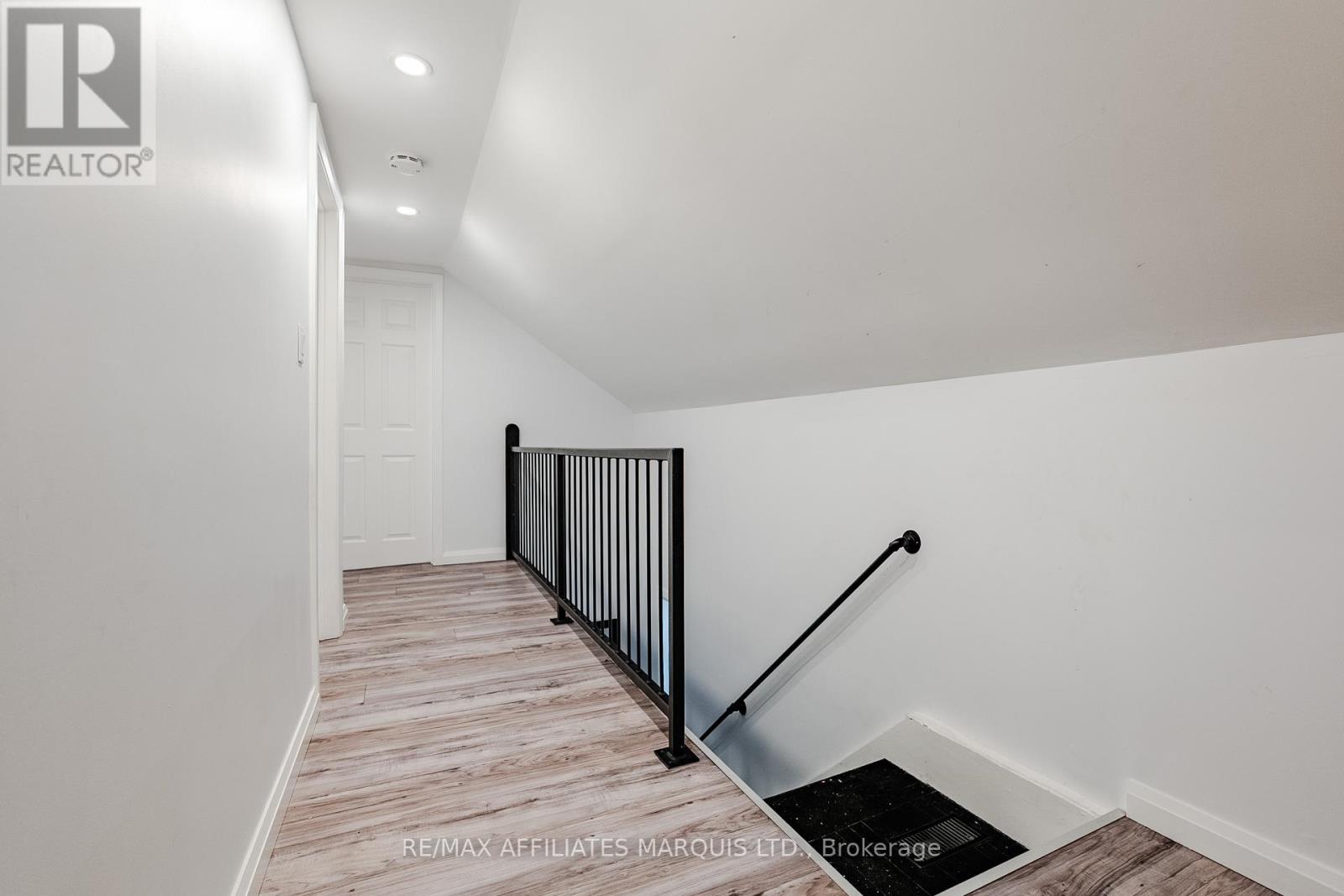 140 Adolphus Street Property Photo 22