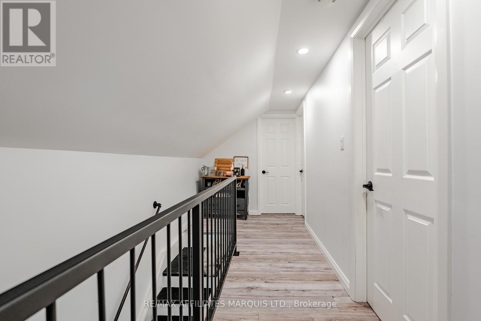140 Adolphus Street Property Photo 23