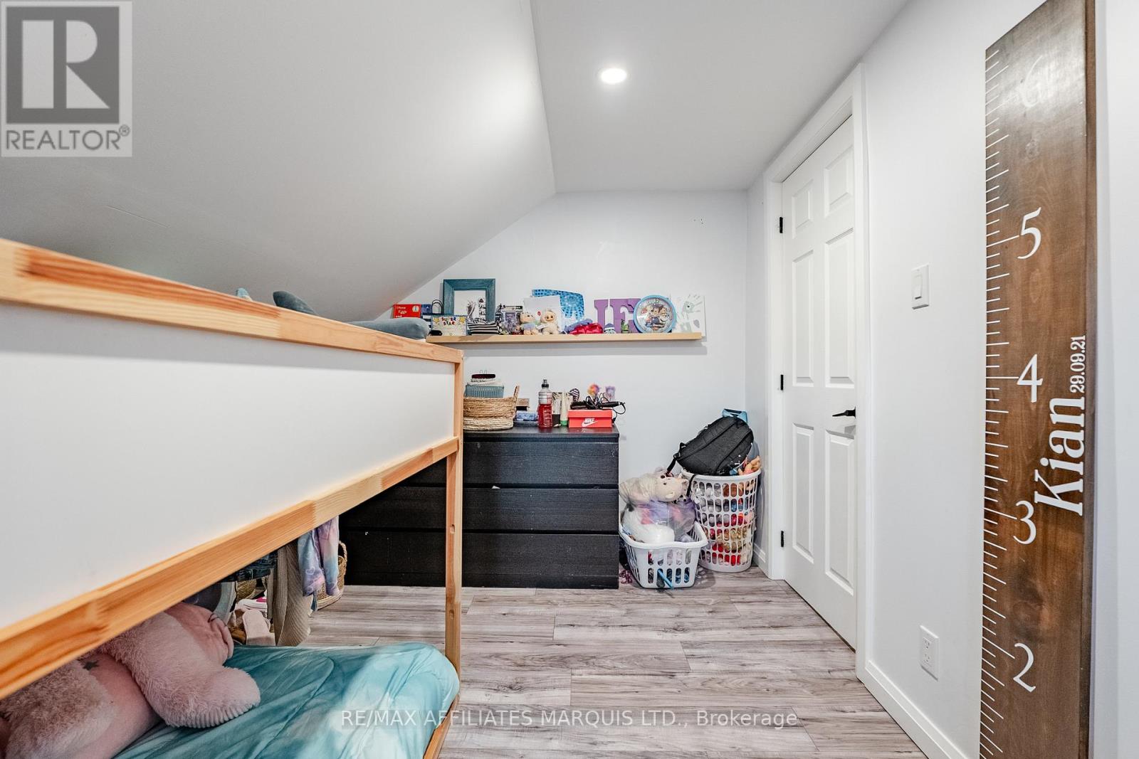 140 Adolphus Street Property Photo 27