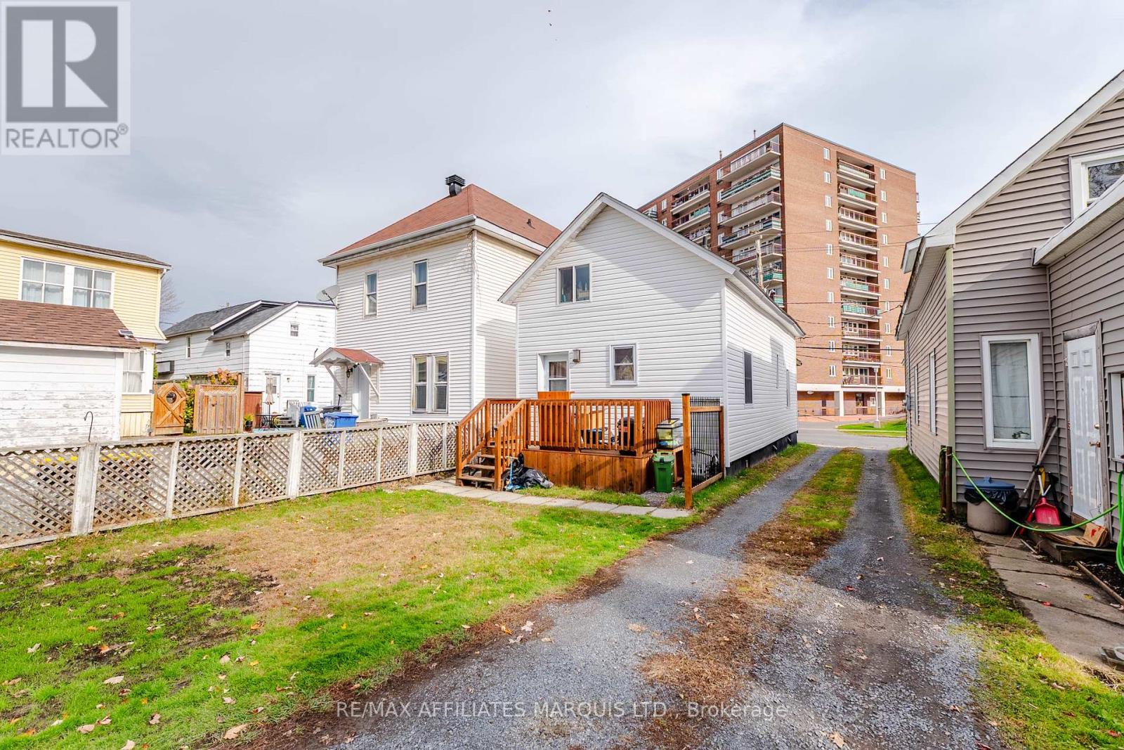 140 Adolphus Street Property Photo 36