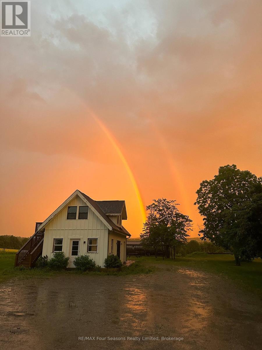 627174 119 Grey Road Property Photo 48