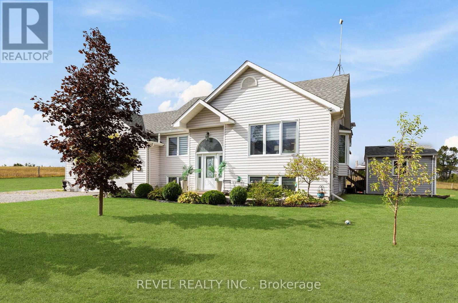 1578 Sturgeon Road Property Photo 1