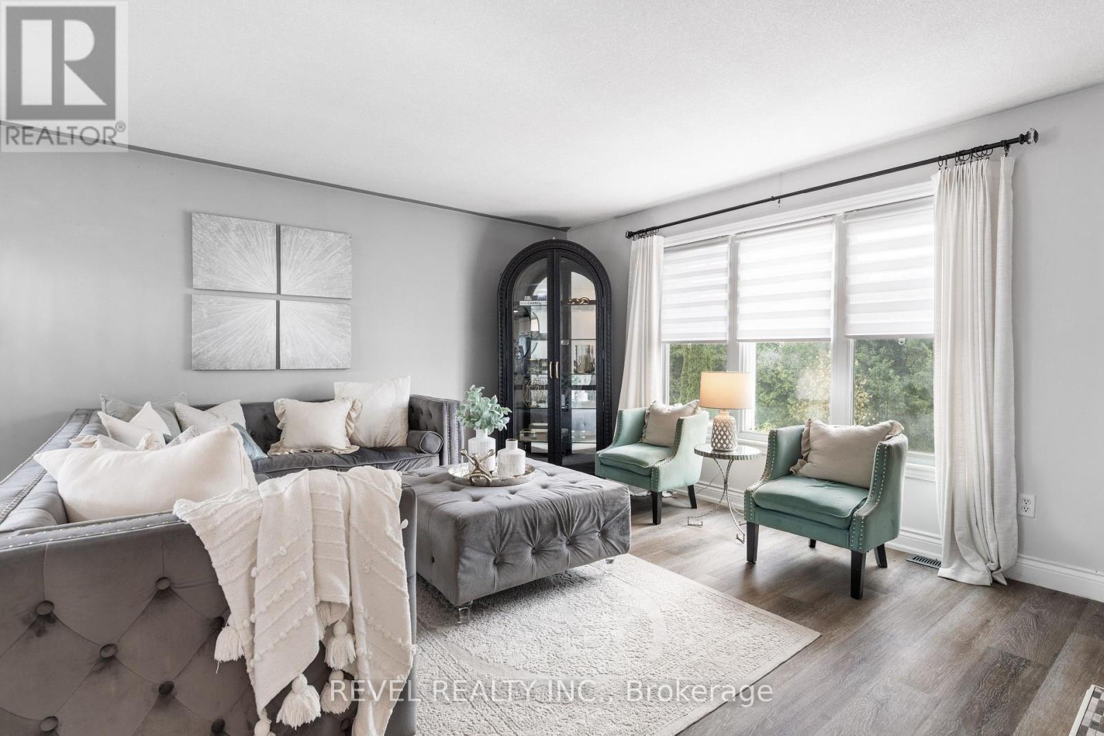 1578 Sturgeon Road Property Photo 6