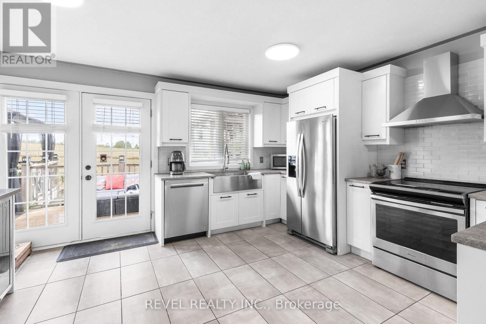 1578 Sturgeon Road Property Photo 13