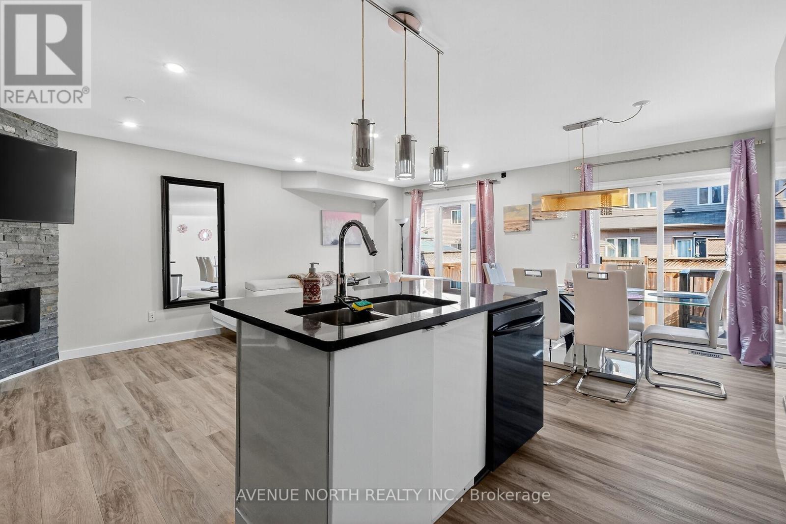 208 Kingswell Street Property Photo 17