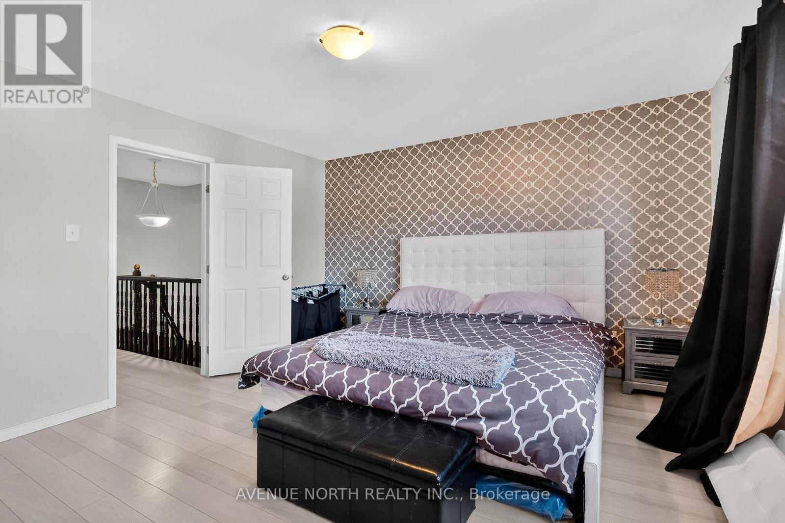 208 Kingswell Street Property Photo 25