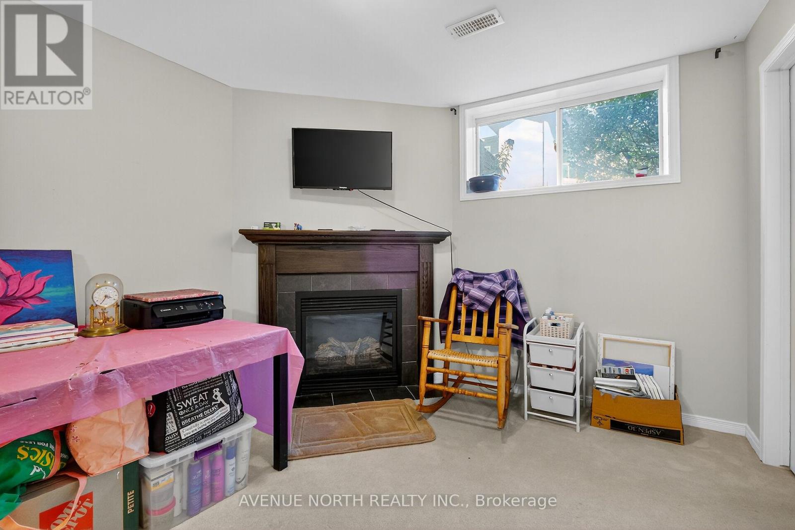 208 Kingswell Street Property Photo 28