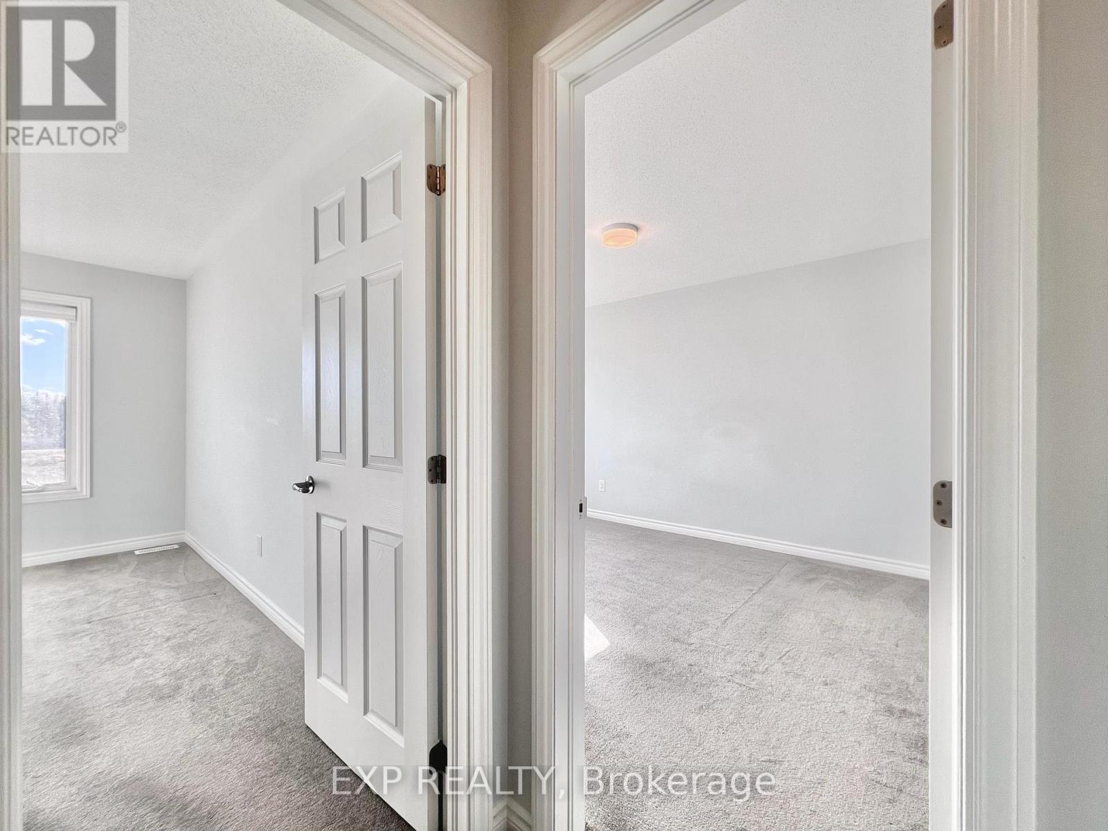 2076 Leinster Circle Property Photo 35