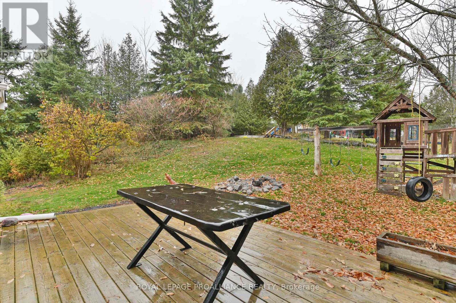 1403a Crookston Road Property Photo 30