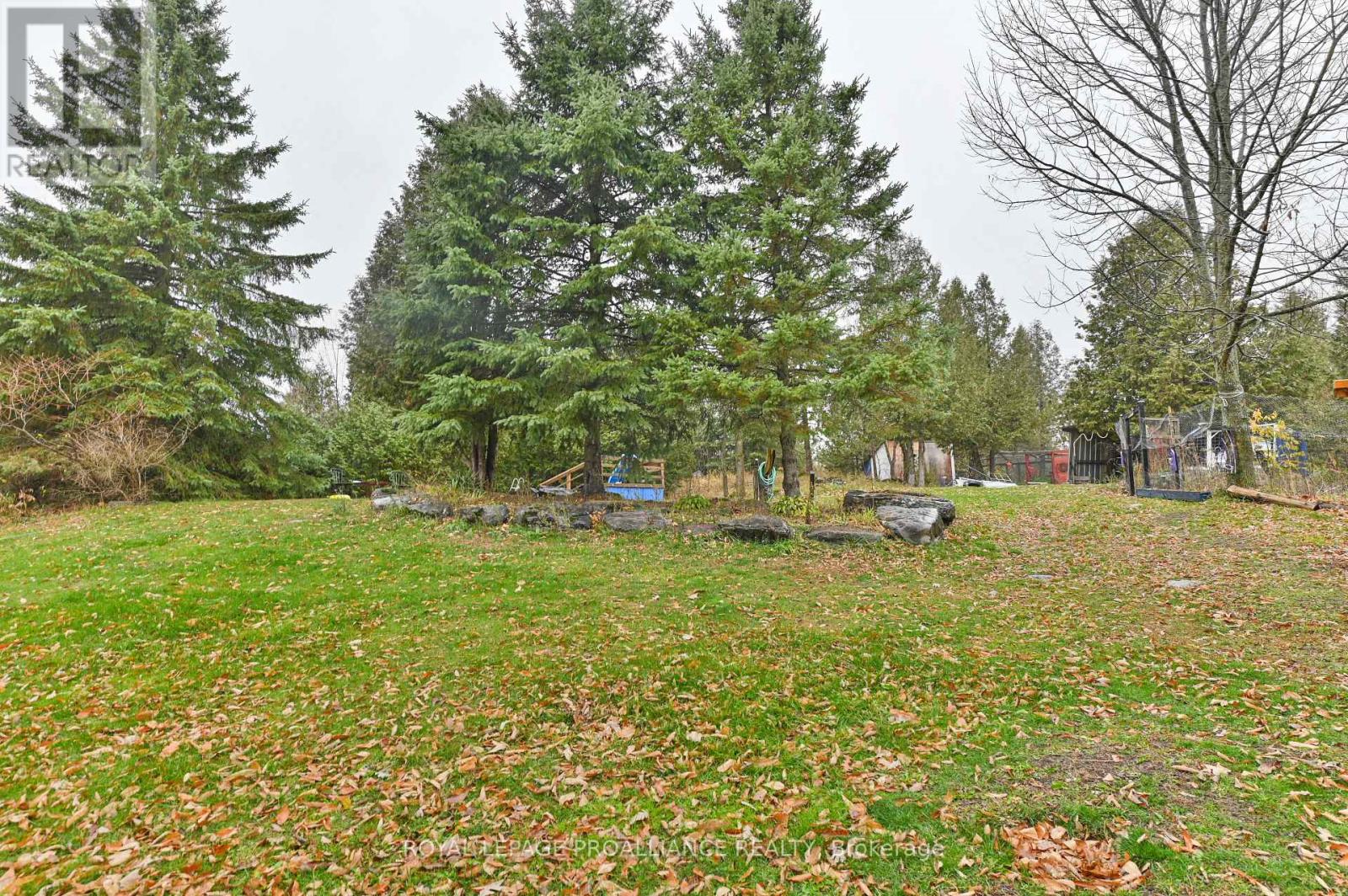1403a Crookston Road Property Photo 34