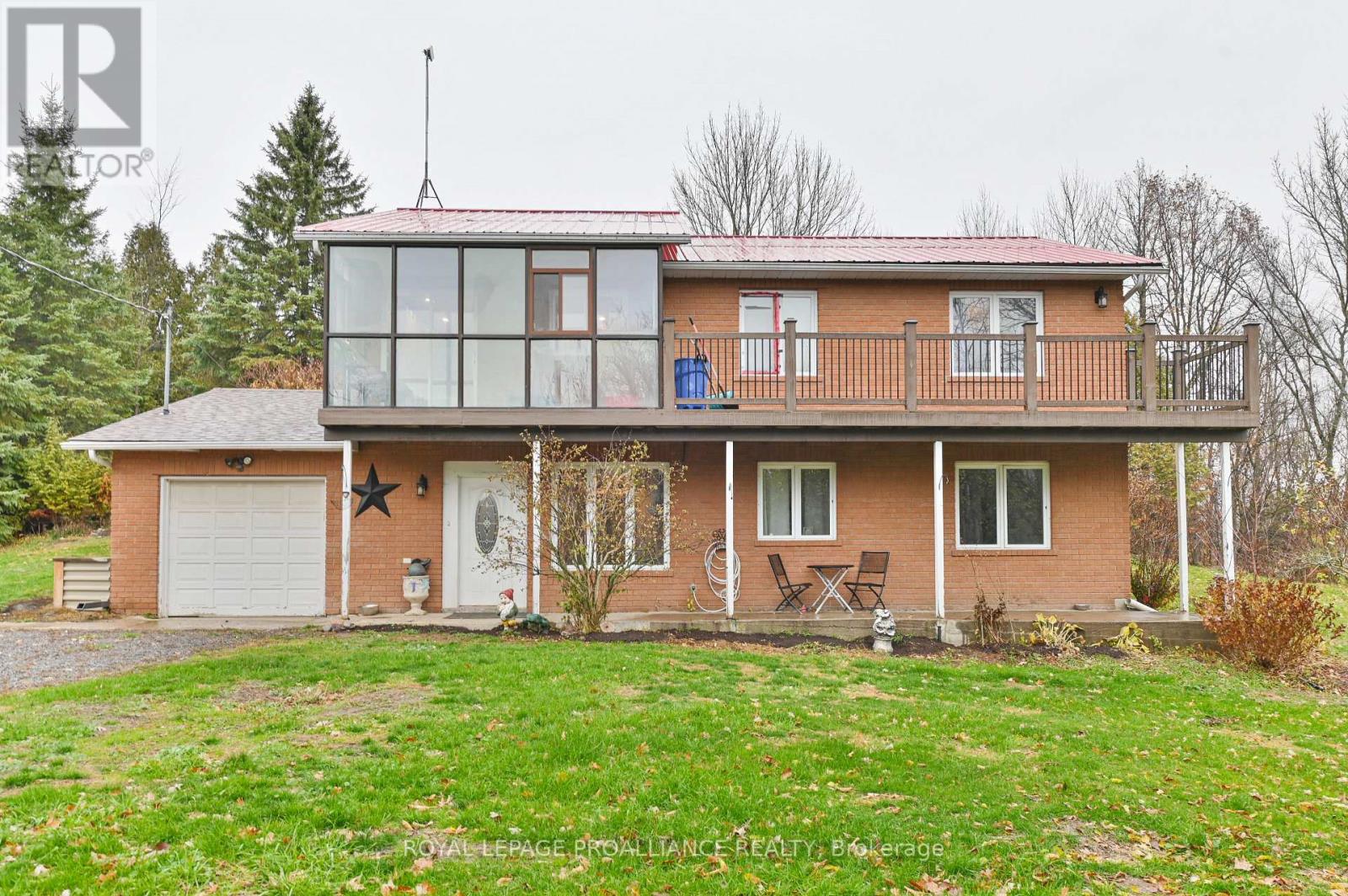1403a Crookston Road Property Photo 39