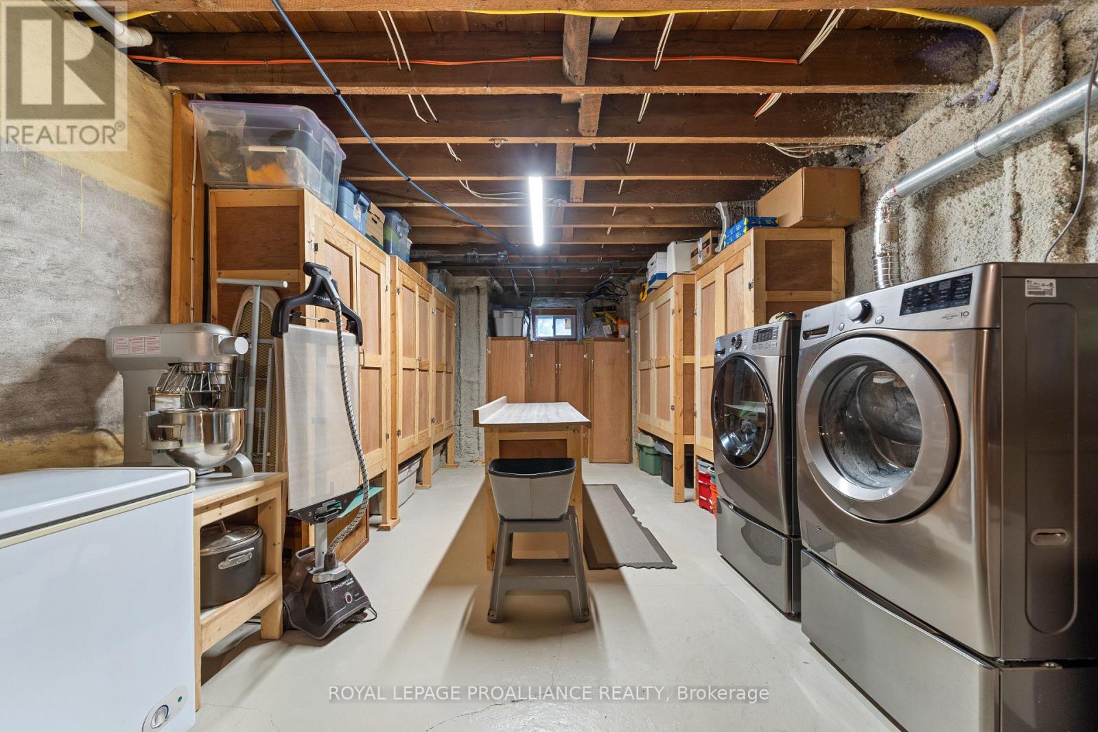 79 West Mary Street Property Photo 30