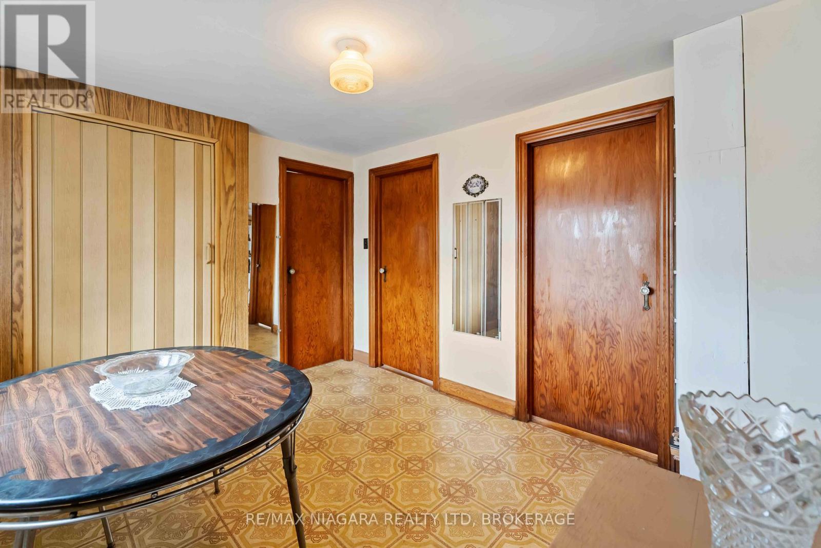 506 Harriet Street Property Photo 21