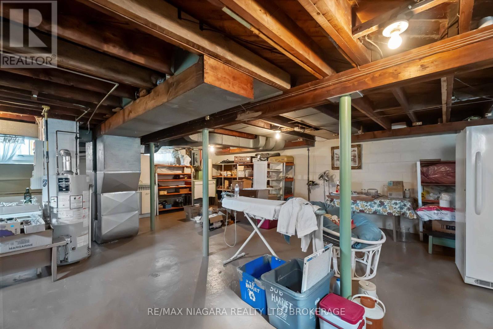 506 Harriet Street Property Photo 33