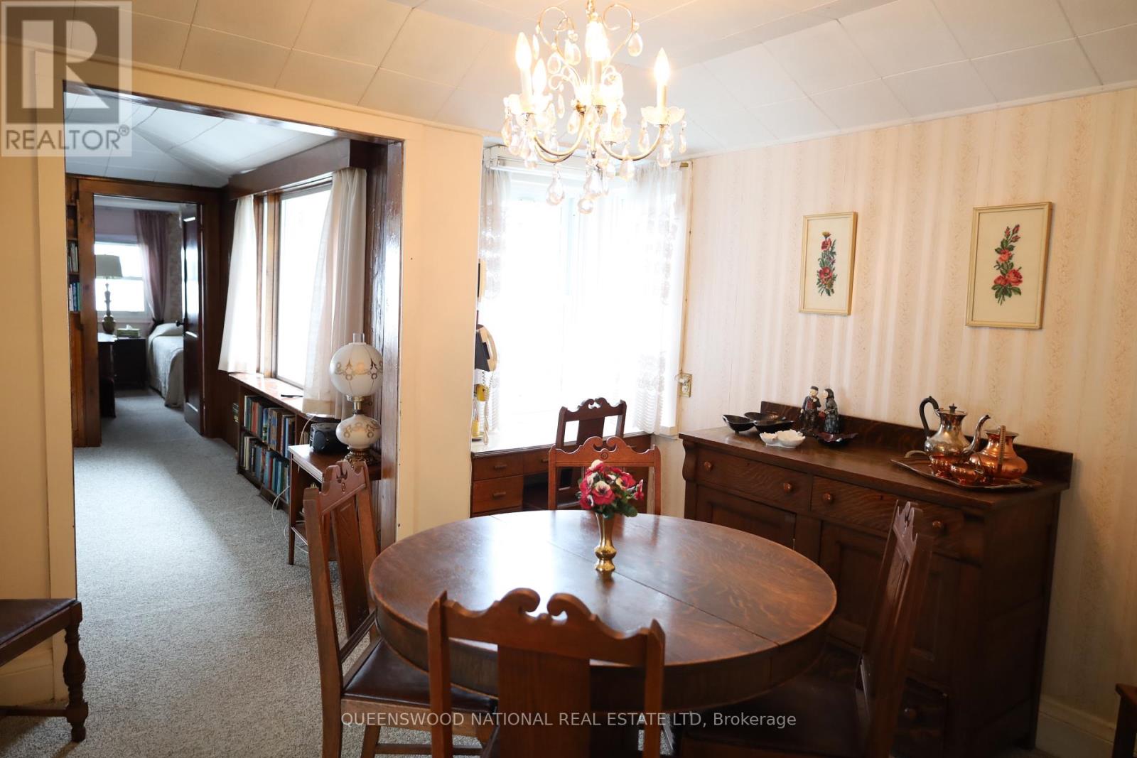 369 Wigston Drive Property Photo 20