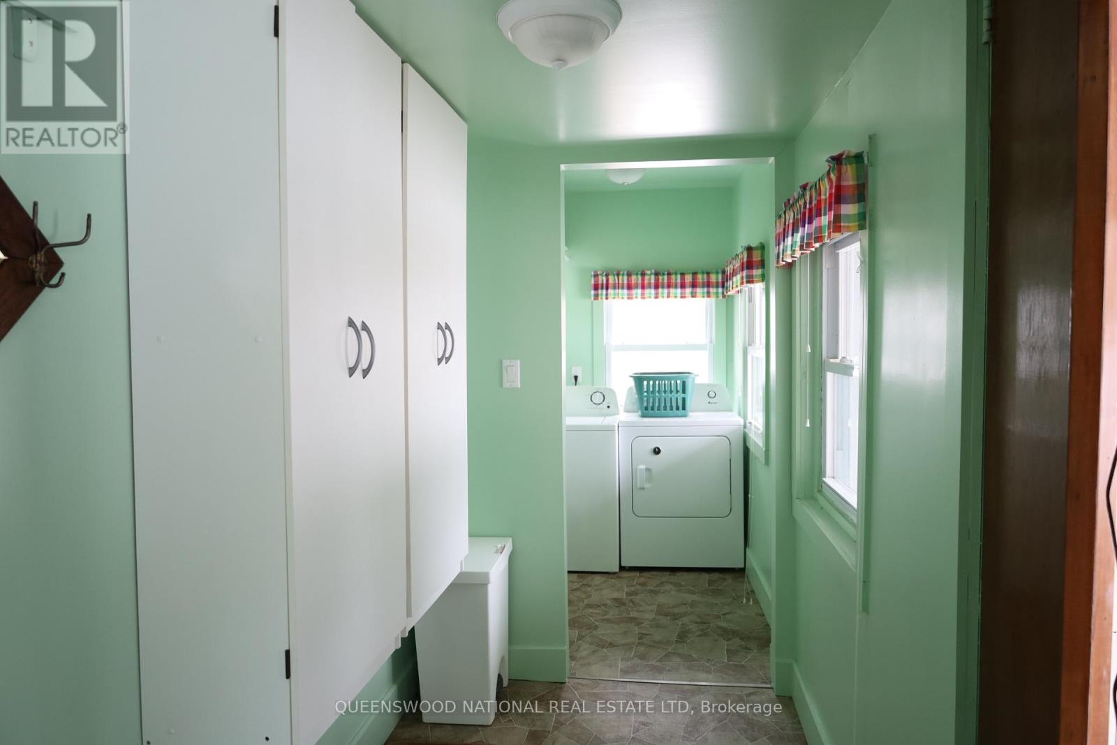 369 Wigston Drive Property Photo 43
